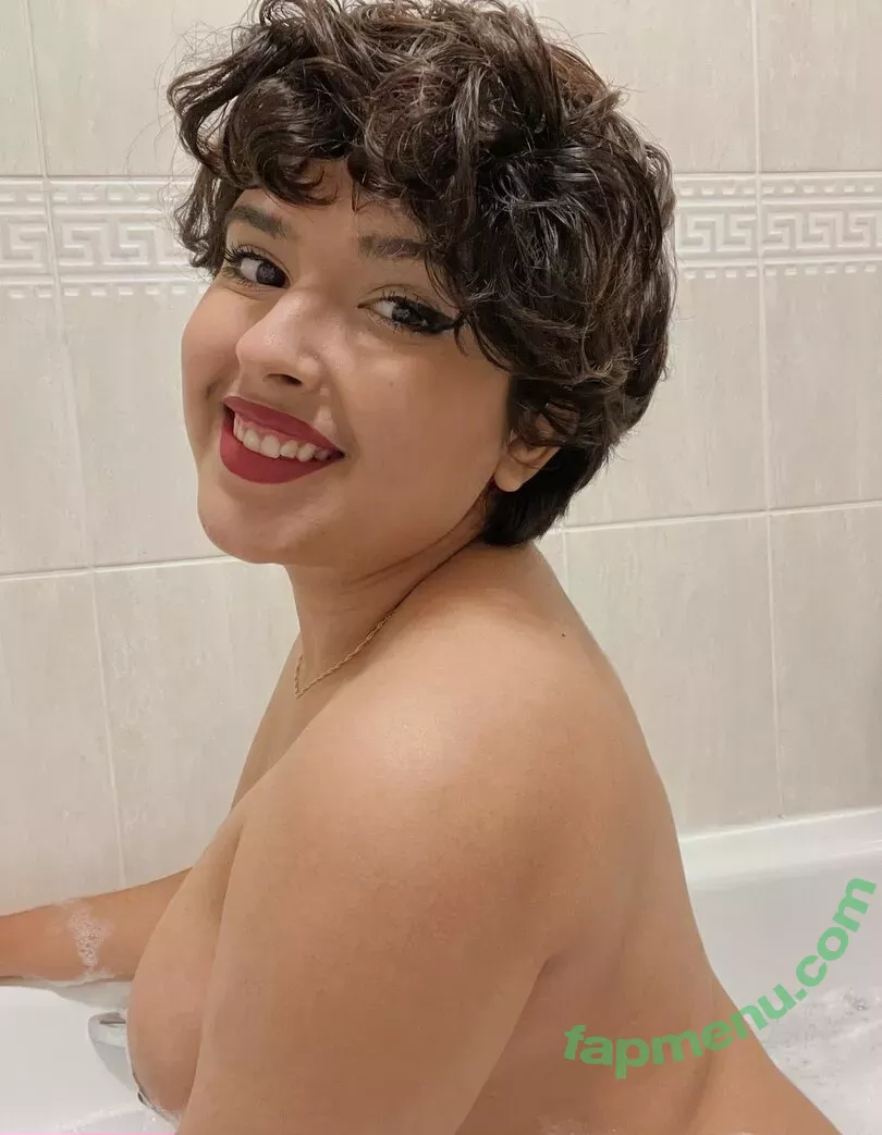 mayapetite nude photo #0065 (maya.la.petite)