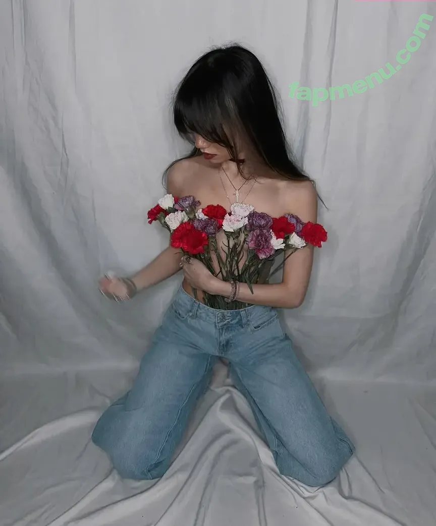 maybebaylee nude photo #0048 (maybebaylee)