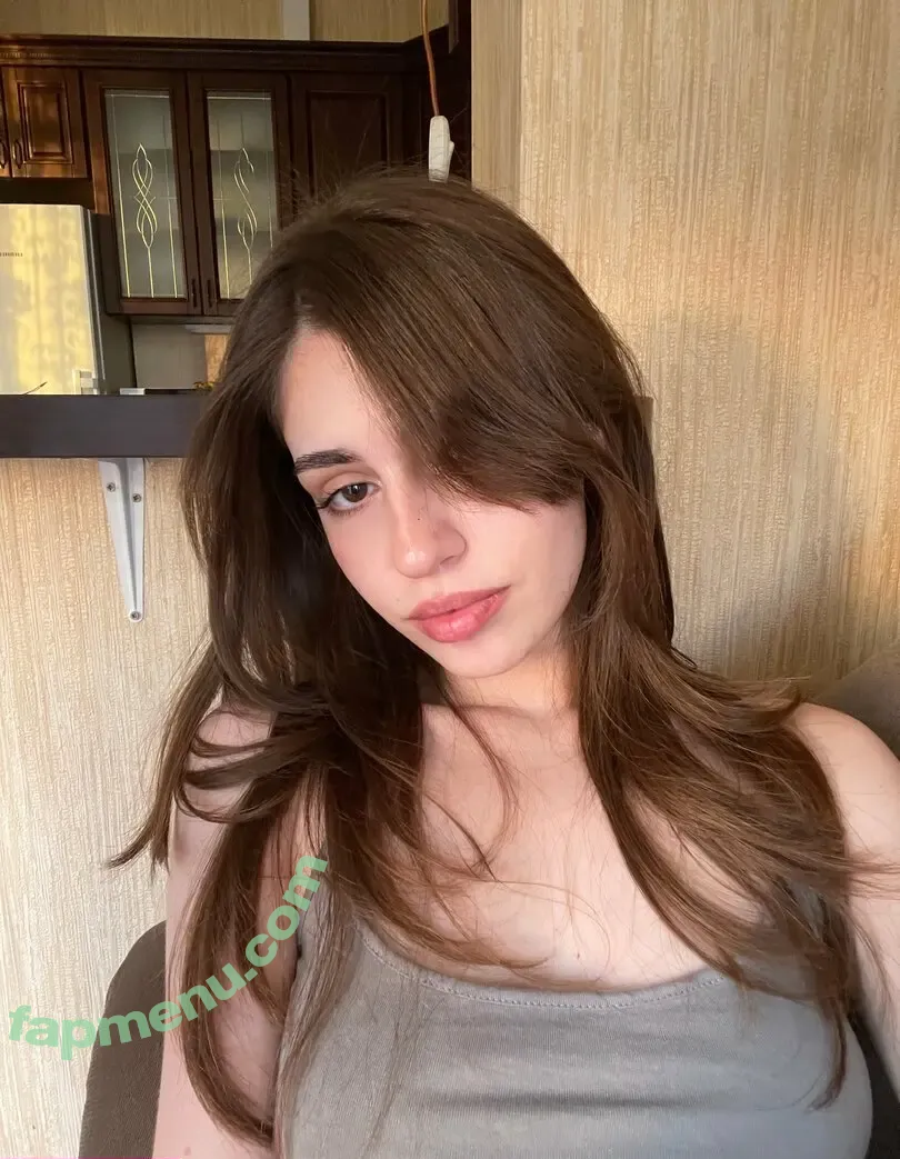 Maybeemilyy nude photo #0071 (maybeemily)