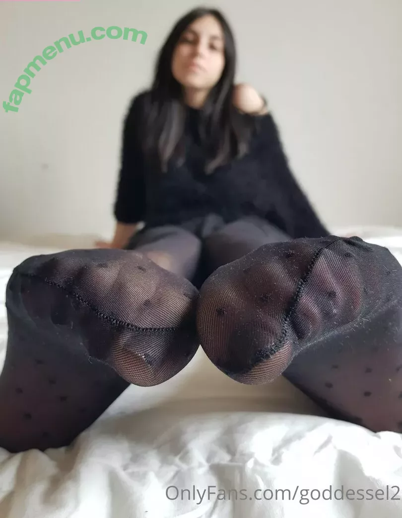 maybel2 nude photo #0034 (maybe_ele2)