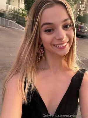 maybemollyy / Molly Little / maybemollyyy nude photo #0223