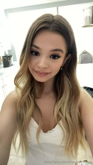 maybemollyy / Molly Little / maybemollyyy nude photo #0230