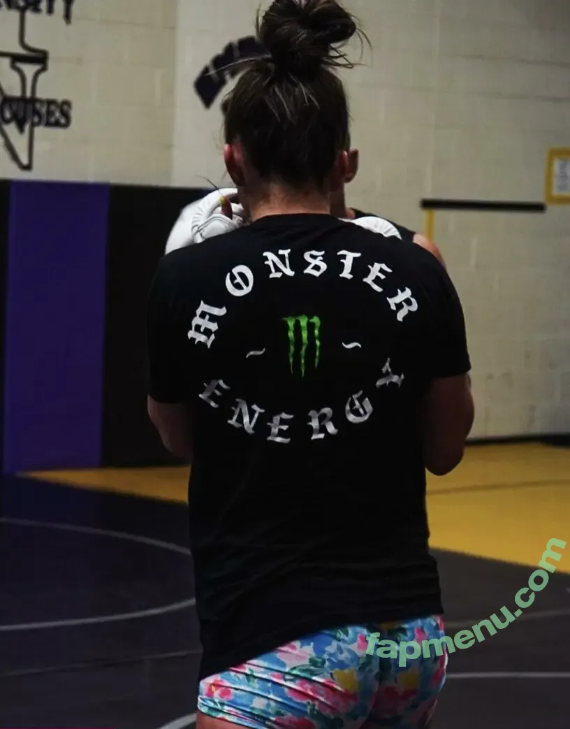 Maycee Barber nude photo #0087 (mayceebarber)