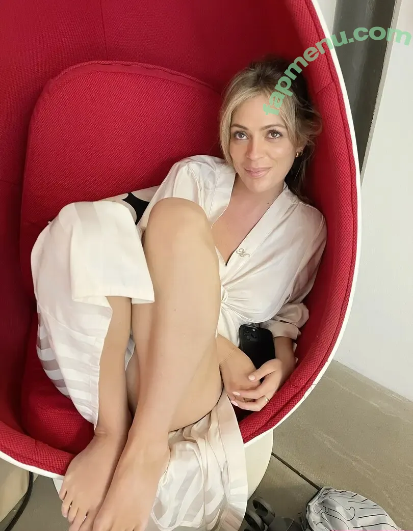 MayContainGirl nude photo #0154 (may.contain.girl)