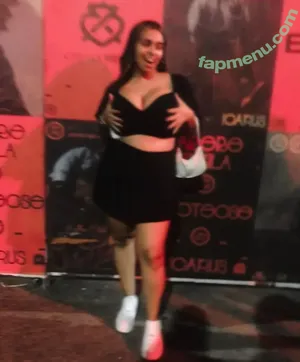 Mayellen / _mayellenmoraes / frenchybae nude photo #0046