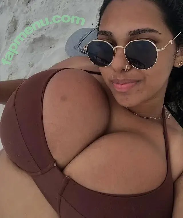 Mayellen nude photo #0054 (_mayellenmoraes / frenchybae)