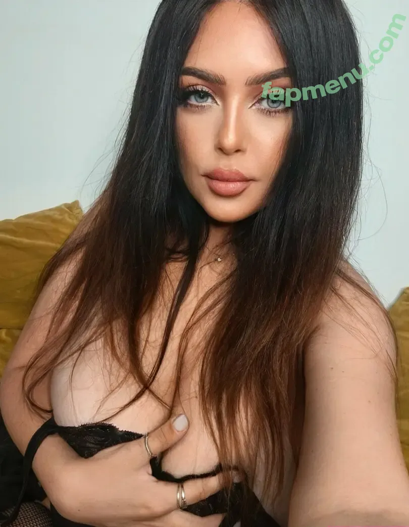 Mayer Lil nude photo #0382 (mayer_lil / mayer_lila)