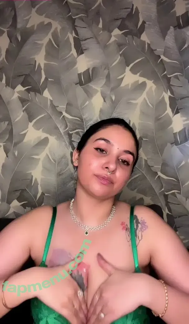 Mayhem nude photo #0021 (Diksha / lit_dikshatokas)