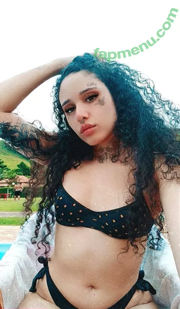 mayhemandbacon nude photo #0038 (sabathicc / vanessa.trindadeh)