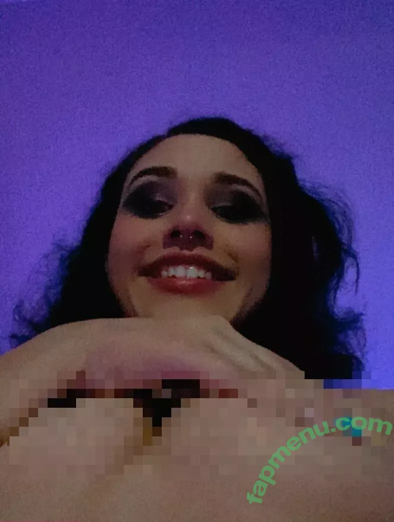 mayhemandbacon nude photo #0054 (sabathicc / vanessa.trindadeh)
