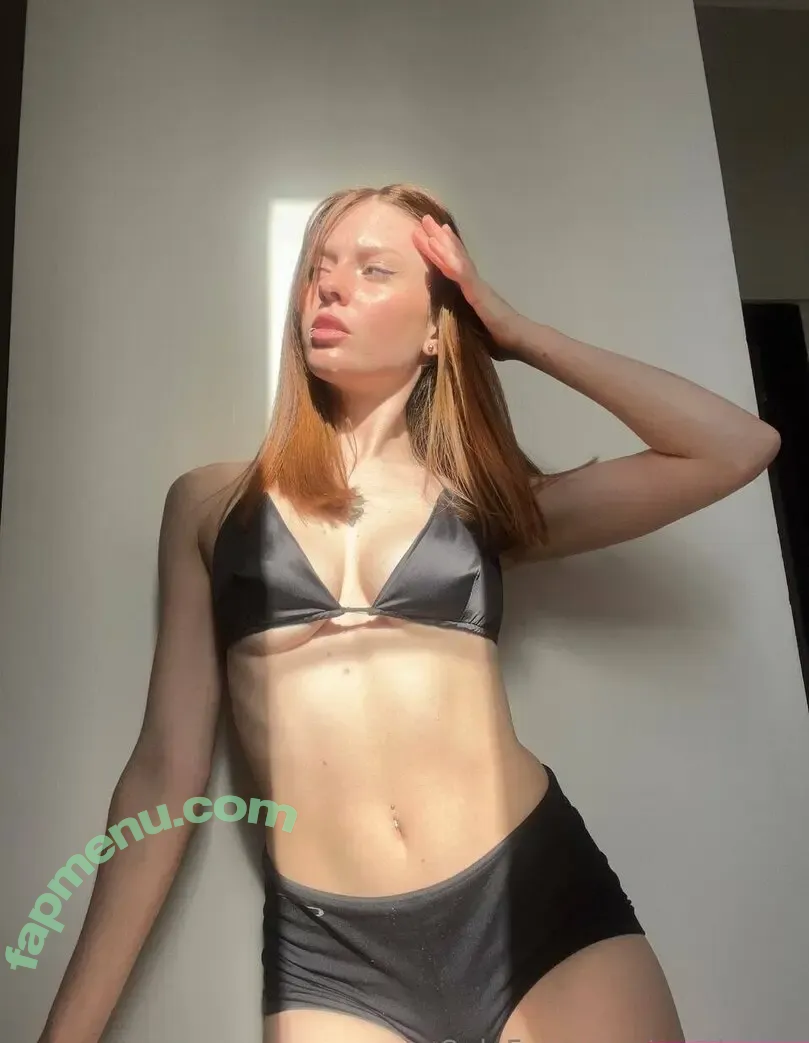 maylee77 nude photo #0033 (mayleemouse)