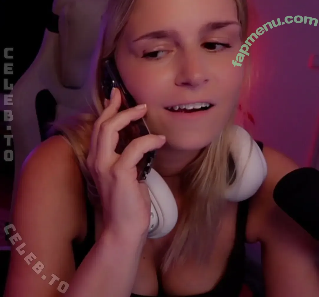 Mayo Dee nude photo #0137 (mayo_dee / mayodee)