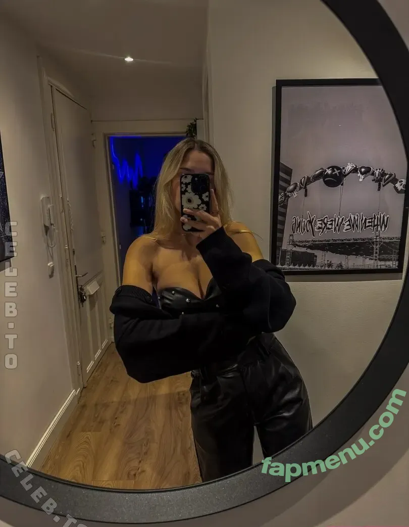 Mayo Dee nude photo #0150 (mayo_dee / mayo_dee_)