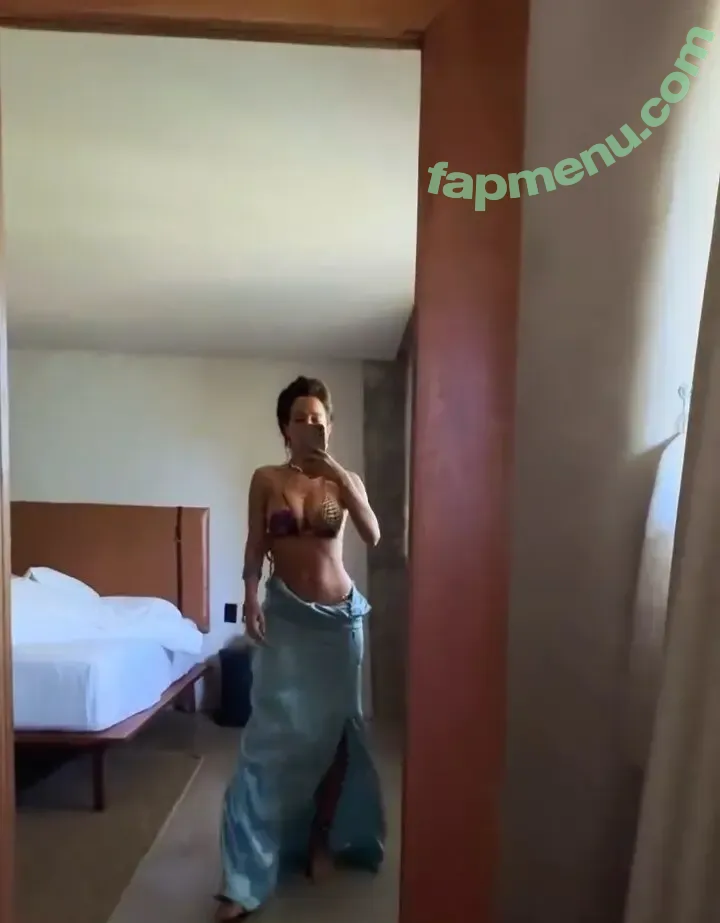 Maytê Piragibe nude photo #0122 (maytepiragibe)