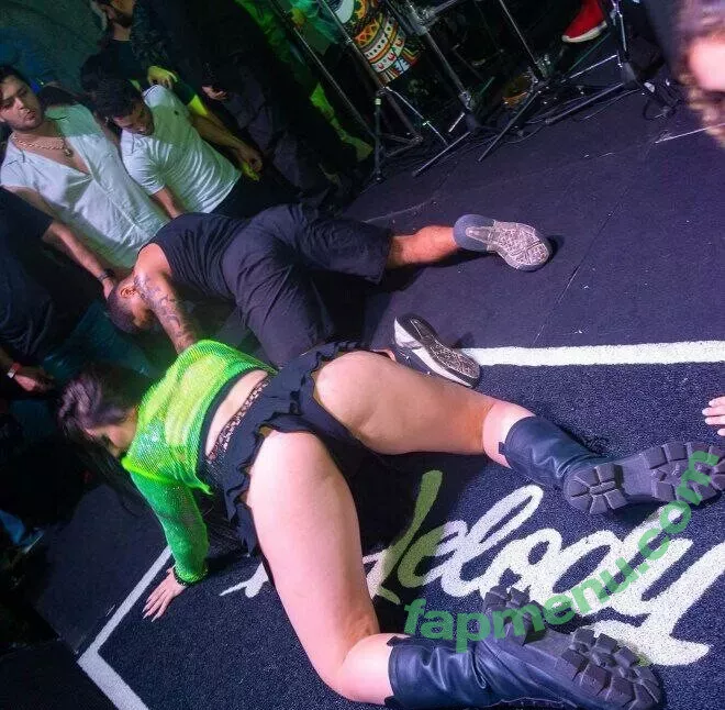 MC Bella Angel nude photo #0111 (bel55315592 / bellaangeloficial)