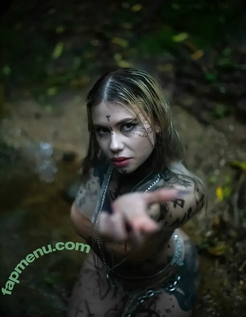 MC Erikah nude photo #0023 (mcerikah / mcerikahofc)