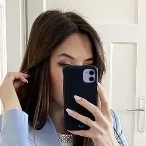 Mc_graviere nude photo #0008