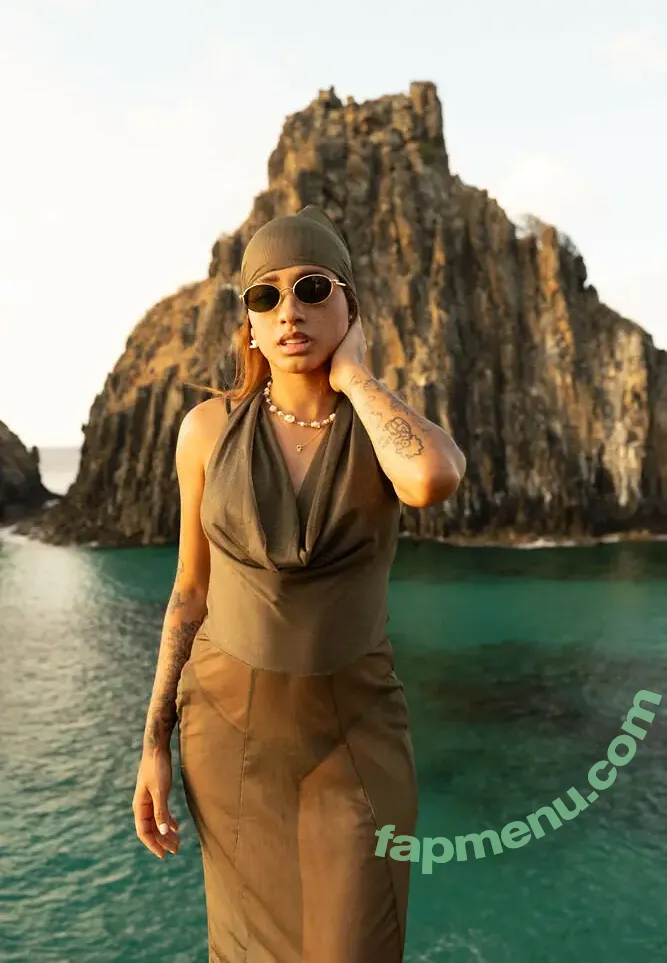 Mc Loma nude photo #0049 (mclomaofficial)