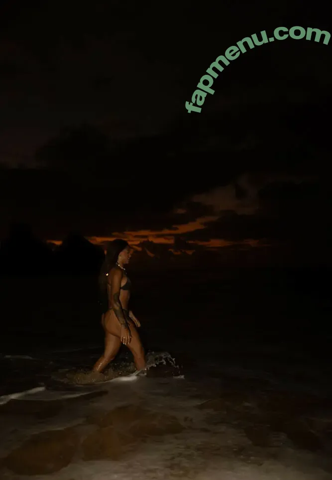 Mc Loma nude photo #0071 (mclomaofficial)