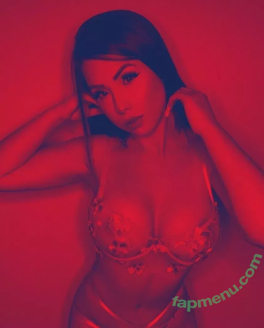 MC Mayara nude photo #0036 (maiaralima / mc_mayara_sz / mcmayaracwb)