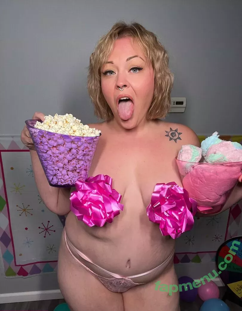 mcjigglezzz nude photo #0062 (mcjigglezz)
