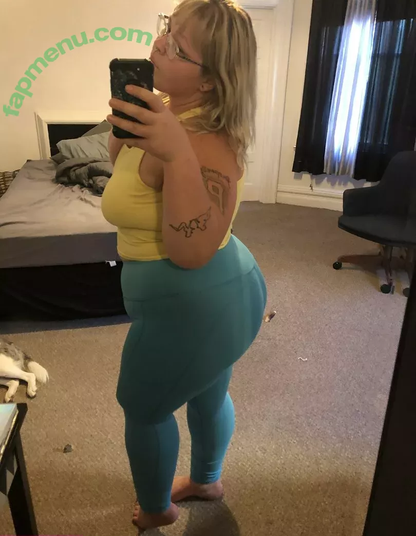 mcjigglezzz nude photo #0092 (mcjigglezz)
