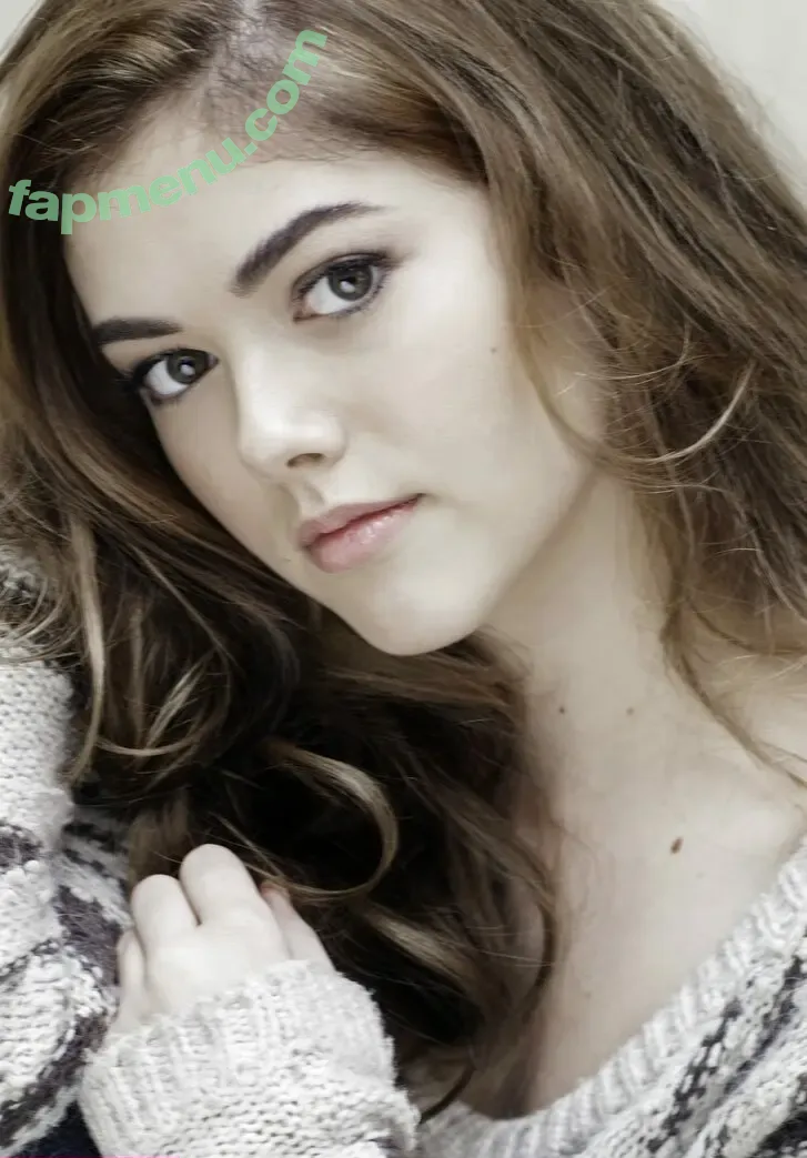 McKaley Miller nude photo #0008 (mckaleym)
