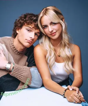 Mckenna Grace / mckennagrace / mckennagraceful nude photo #0259