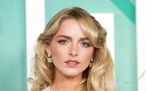 Mckenna Grace / mckennagrace / mckennagraceful nude photo #0290