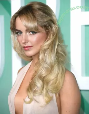 Mckenna Grace / mckennagrace / mckennagraceful nude photo #0312