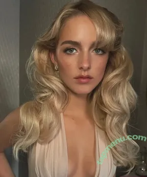 Mckenna Grace / mckennagrace / mckennagraceful nude photo #0358