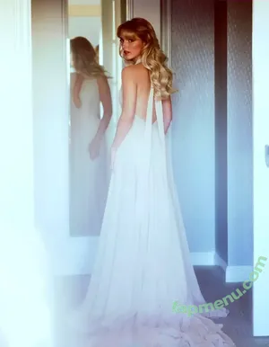 Mckenna Grace / mckennagrace / mckennagraceful nude photo #0370