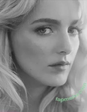 Mckenna Grace / mckennagrace / mckennagraceful nude photo #0382