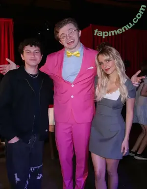 Mckenna Grace / mckennagrace / mckennagraceful nude photo #0429