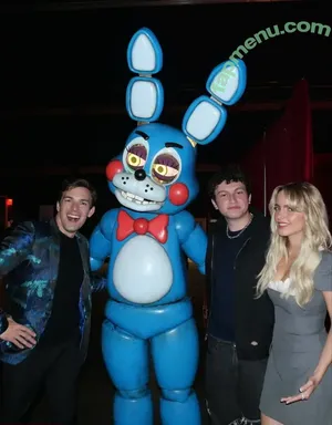 Mckenna Grace / mckennagrace / mckennagraceful nude photo #0431