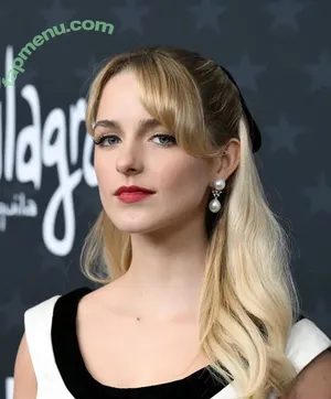 Mckenna Grace / mckennagrace / mckennagraceful nude photo #0643