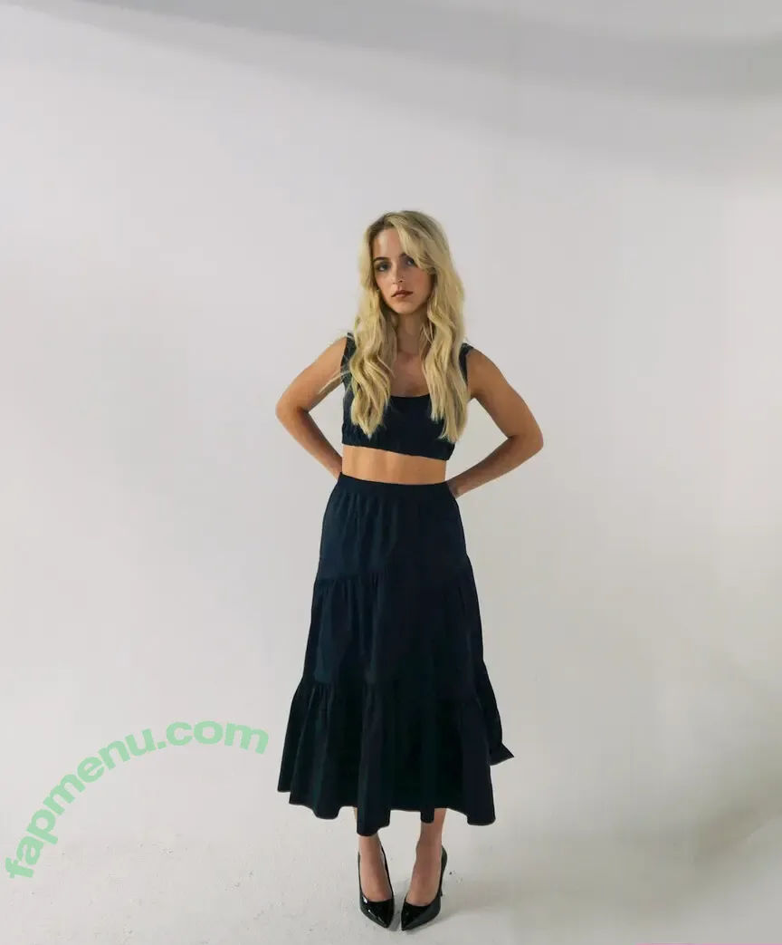 Mckenna Grace nude photo #0042 (mckennagrace / mckennagraceful)