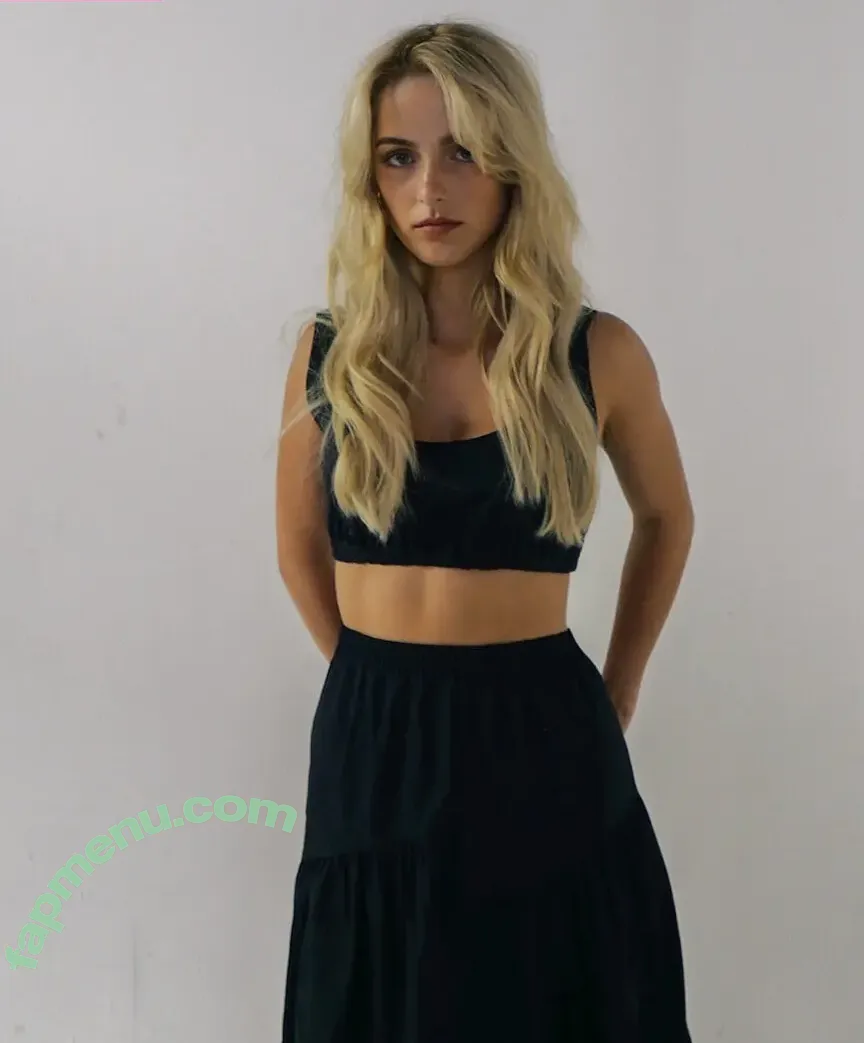 Mckenna Grace nude photo #0043 (mckennagrace / mckennagraceful)