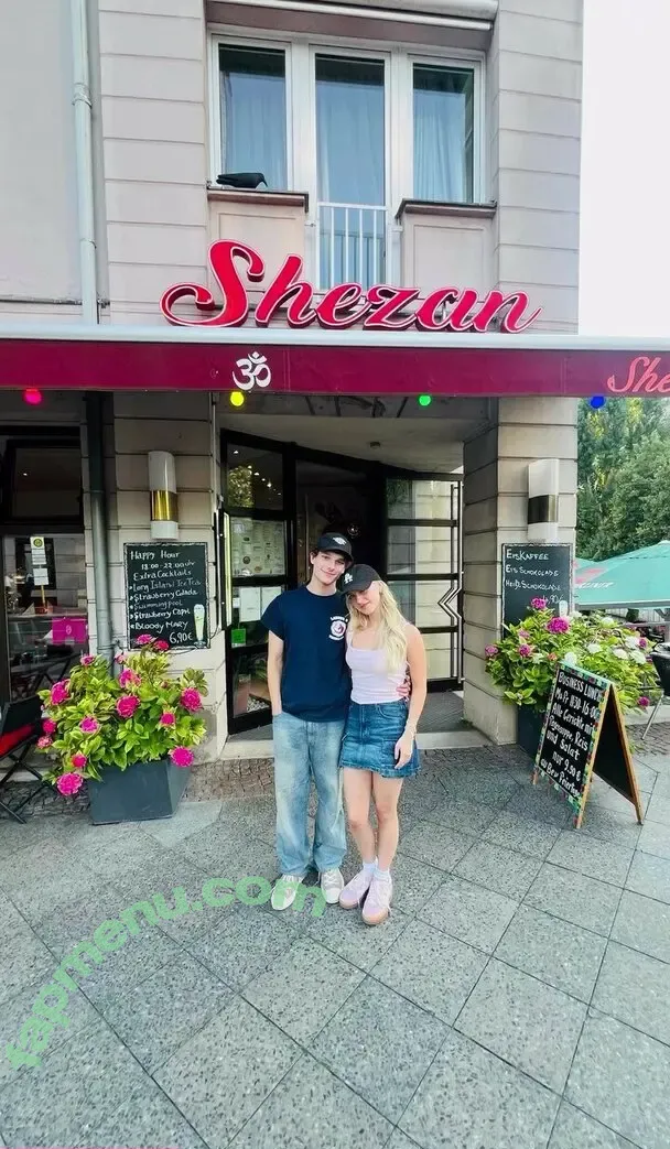 Mckenna Grace nude photo #0045 (mckennagrace / mckennagraceful)