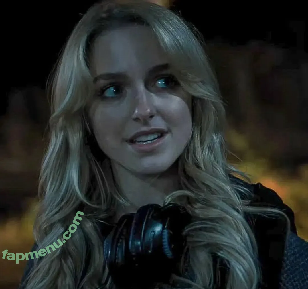 Mckenna Grace nude photo #0047 (mckennagrace / mckennagraceful)