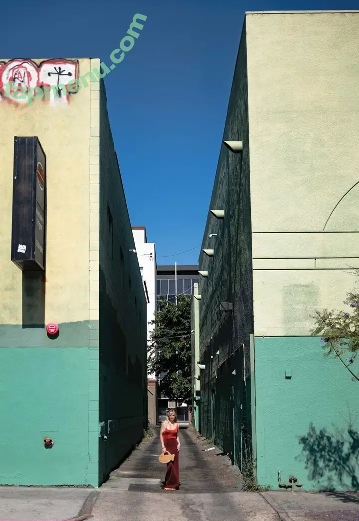 Mckenna Grace nude photo #0065 (mckennagrace / mckennagraceful)