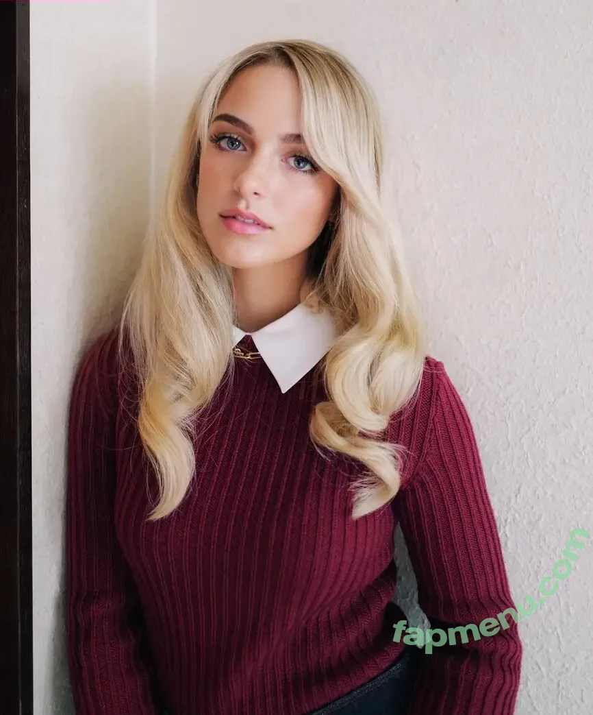 Mckenna Grace nude photo #0081 (mckennagrace / mckennagraceful)