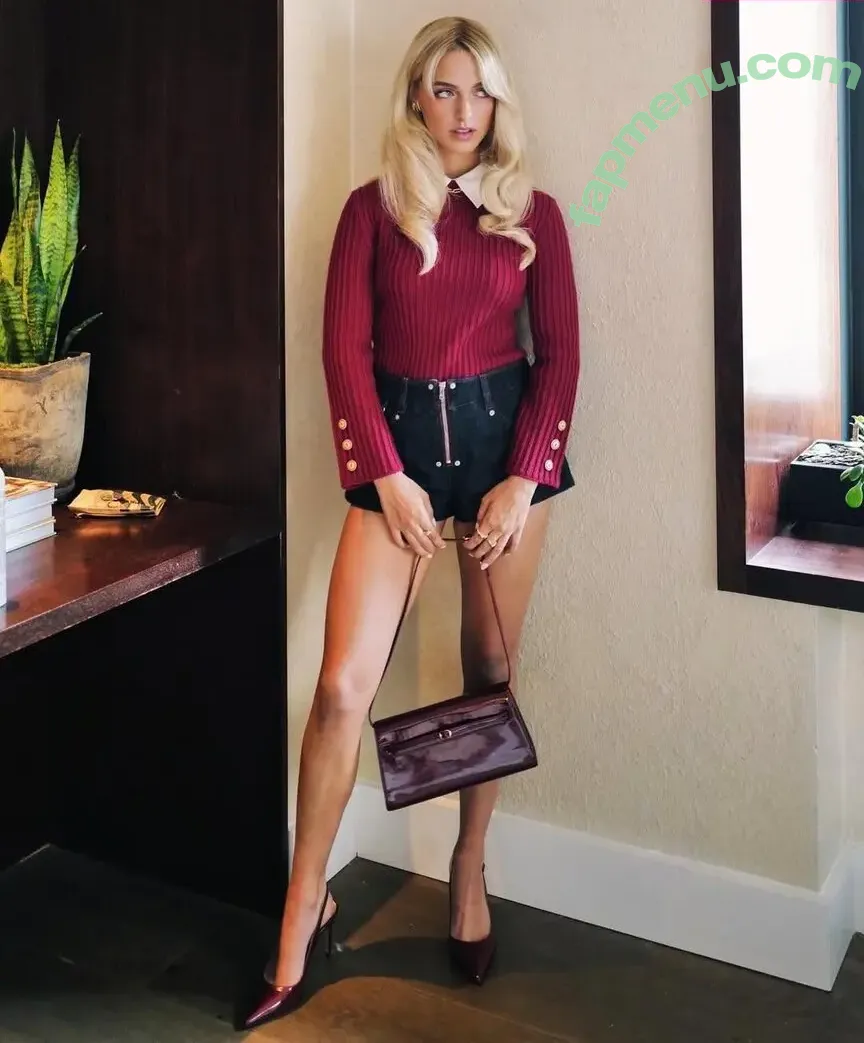 Mckenna Grace nude photo #0087 (mckennagrace / mckennagraceful)