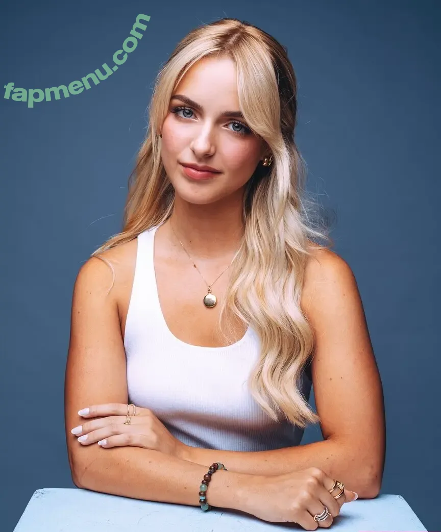 Mckenna Grace nude photo #0262 (mckennagrace / mckennagraceful)