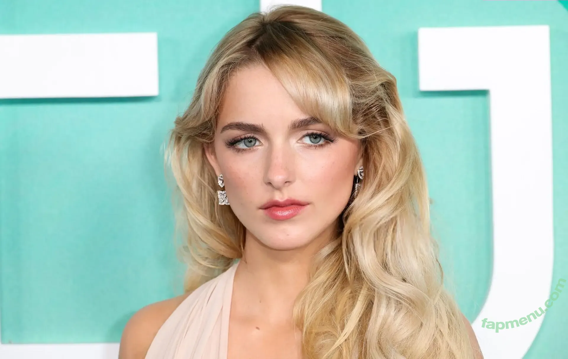 Mckenna Grace nude photo #0291 (mckennagrace / mckennagraceful)