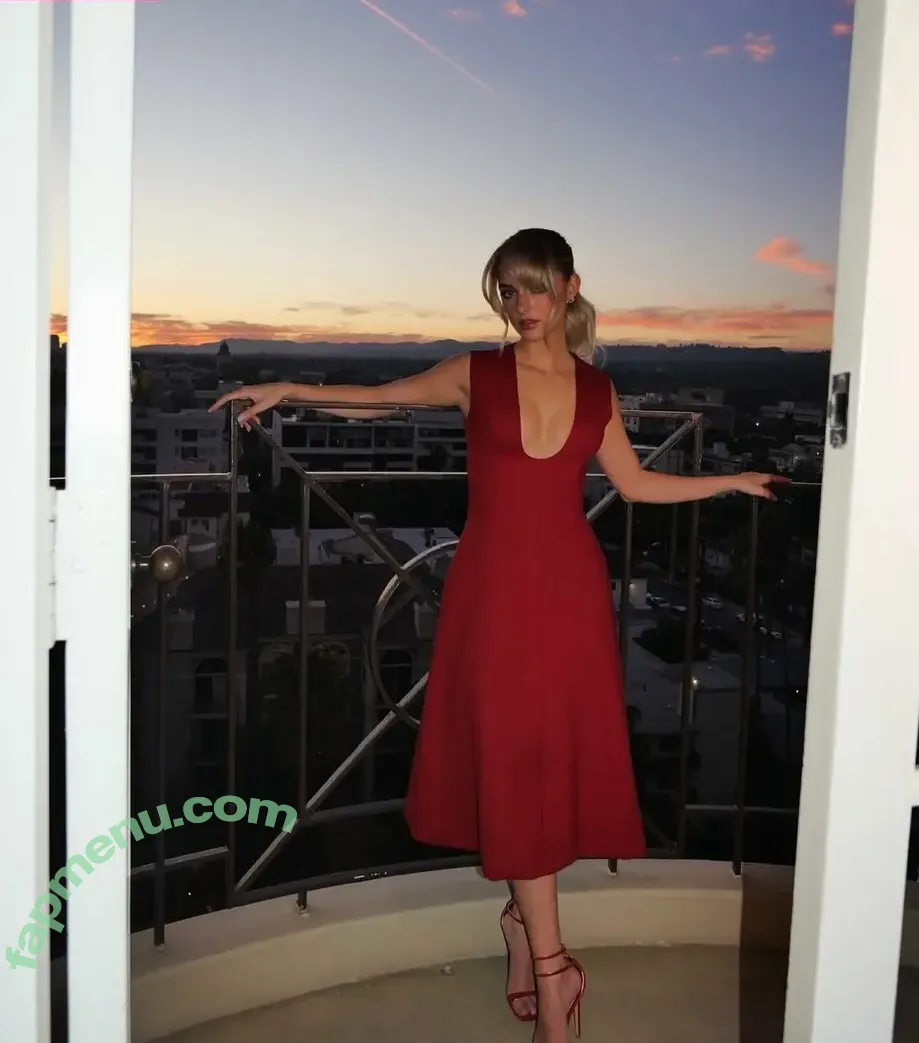 Mckenna Grace nude photo #0300 (mckennagrace / mckennagraceful)