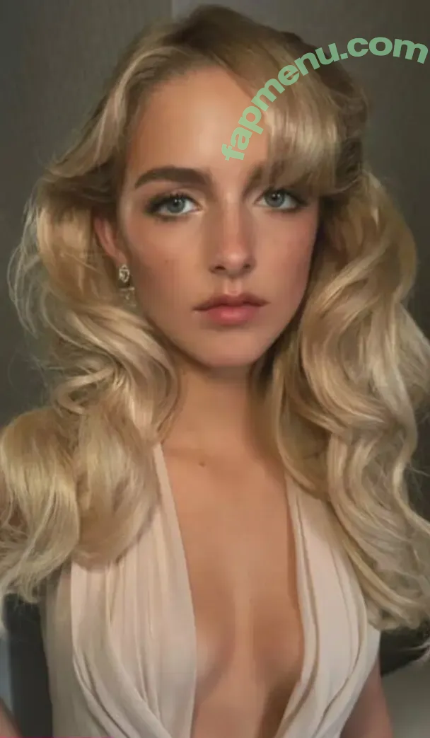 Mckenna Grace nude photo #0355 (mckennagrace / mckennagraceful)