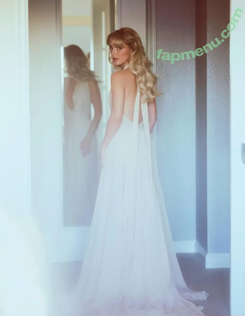 Mckenna Grace nude photo #0360 (mckennagrace / mckennagraceful)