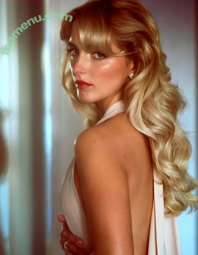 Mckenna Grace nude photo #0368 (mckennagrace / mckennagraceful)