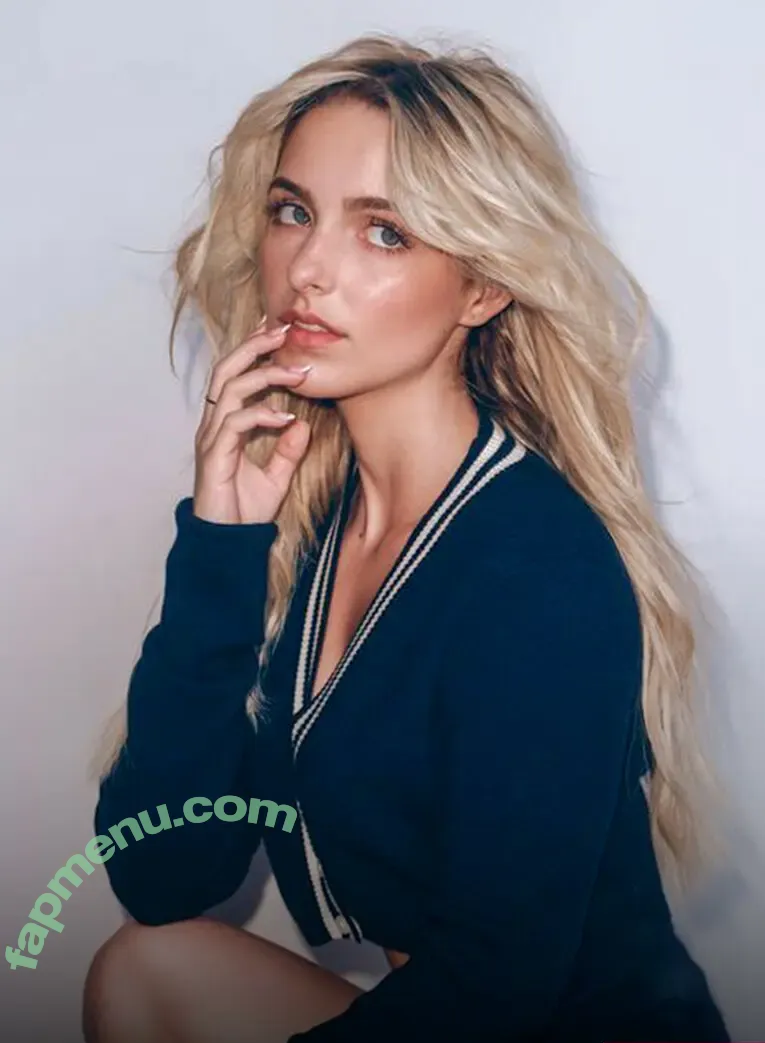 Mckenna Grace nude photo #0438 (mckennagrace / mckennagraceful)